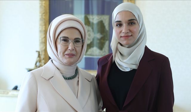 Emine Erdoğan Latife El Durubi ile görüştü