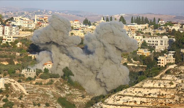 İsrail Lübnan'a hava saldırıları düzenledi