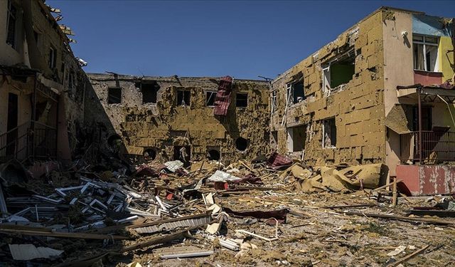 Rusya Ukrayna'da iki yerleşimi ele geçirdi