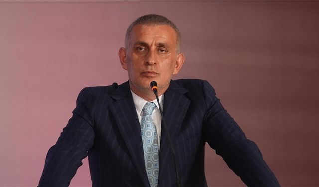 TFF Başkanı Hacıosmanoğlu FIFA toplantısına katıldı