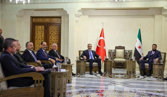 Türkiye güvenlik heyeti Suriye Cumhurbaşkanı Sara ile görüştü