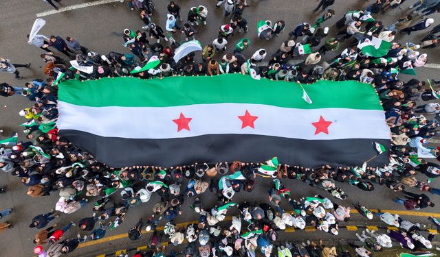 Türkiye Suriye’nin Hürriyet Günü'nü tebrik etti