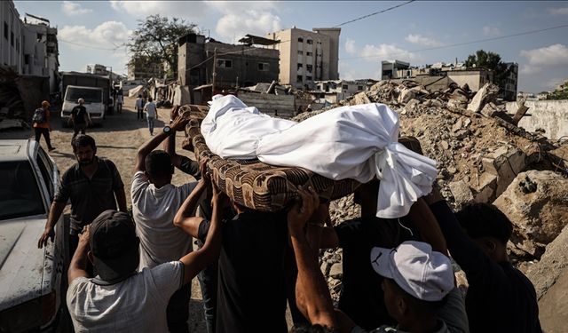 Gazze'de can kaybı 71 bin 419'a yükseldi