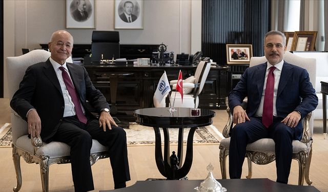 Hakan Fidan BM Mülteciler Yüksek Komiseri Barham Salih ile görüştü