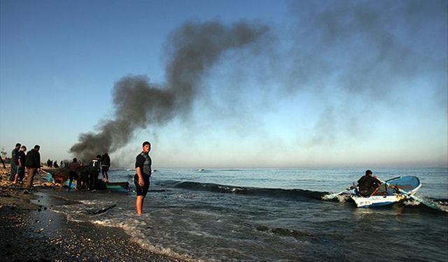 İsrail Gazze açıklarında balıkçılara ateş açtı