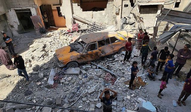 İsrail'in Refah kentine saldırısında 3 Filistinli hayatını kaybetti