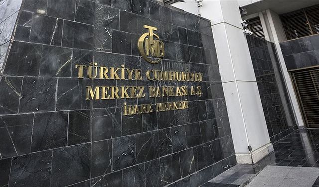 Merkez Bankası politika faizini yüzde 37'ye indirdi