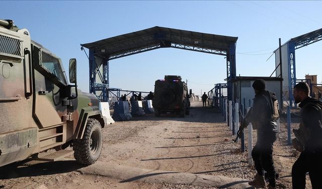 Terör örgütü YPG/SDG Suriye'de alıkoymaları sürdürüyor