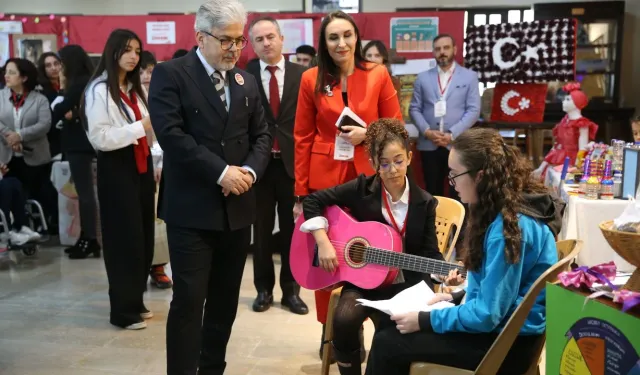 Bakan Yardımcısı Yelkenci Kastamonu'da sergi açılışına katıldı