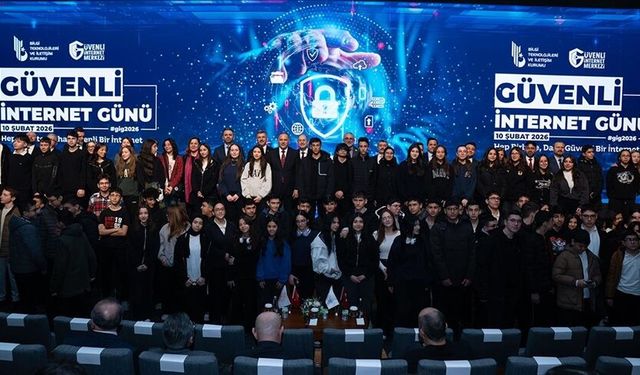 'Güvenli İnternet Günü' etkinliği BTK'de düzenlendi