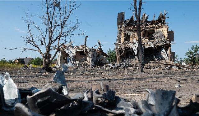 Rusya Çerkası'ya hava saldırısı düzenledi