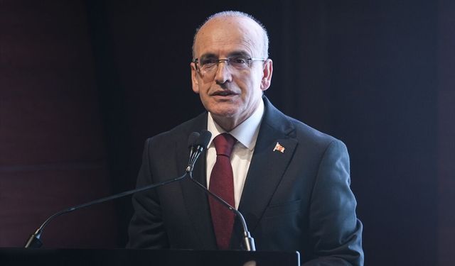 Bakan Şimşek, akaryakıt fiyatları hakkında konuştu