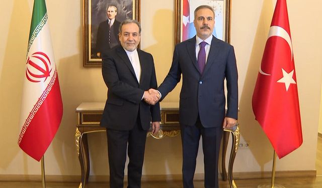 Dışişleri Bakanı Fidan, İranlı mevkidaşı Erakçi ile telefonda görüştü