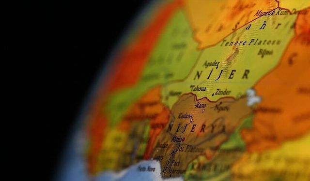 Nijerya İran'daki vatandaşlarını tahliye ediyor