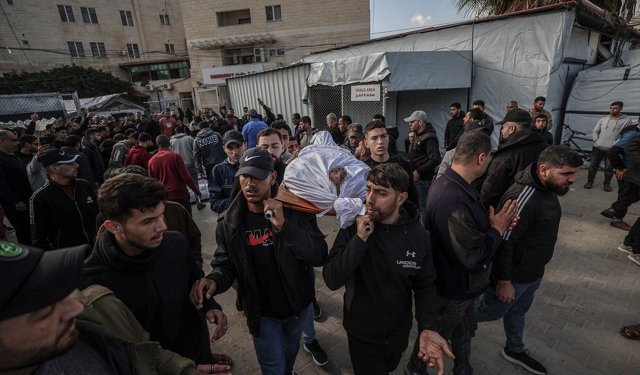 İsraili, ateşkese rağmen Gazze'de kıyıma devam ediyor
