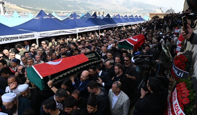 Kahramanmaraş'taki okul saldırısında hayatını kaybedenlere son veda