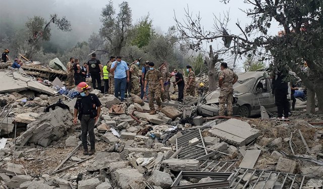İsrail'in Lübnan'a düzenlediği saldırıda biri çocuk 5 kişi hayatını kaybetti