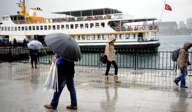 İstanbul'un bazı bölgelerinde sağanak ve dolu etkili oldu