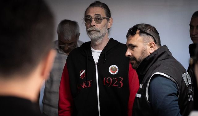 Etimesgut Belediye Başkanı Beşikçioğlu tutuklandı