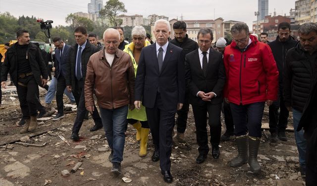 İstanbul Valisi Gül, Kemerburgaz'da selden etkilenen işletmeleri inceledi