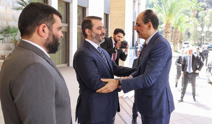 MİT Başkanı Kalın, Suriye Cumhurbaşkanı Şara ile görüştü