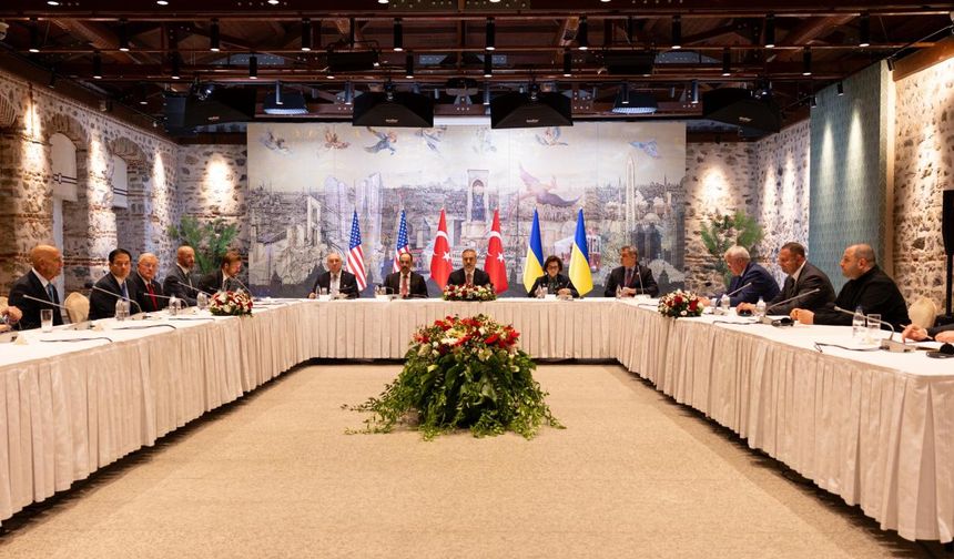İstanbul’daki üçlü zirve sona erdi