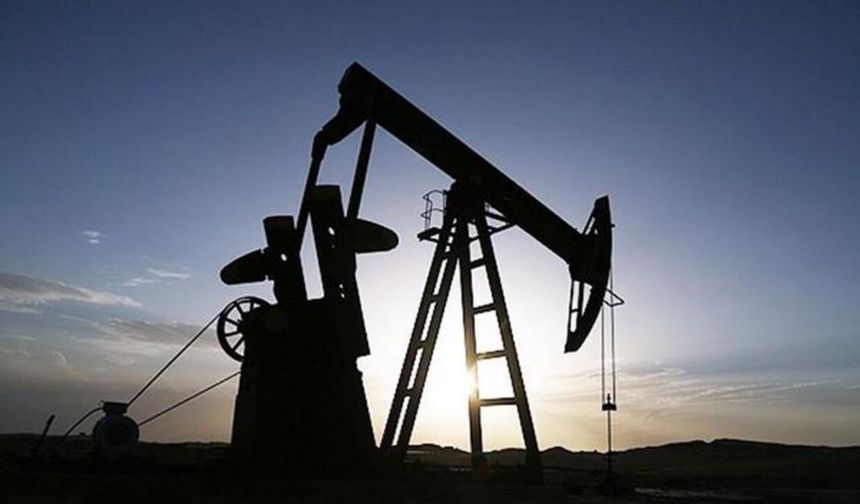 Brent petrolün varili 111,57 dolardan işlem görüyor