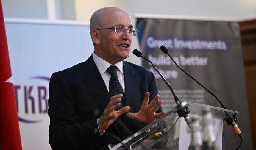 Bakan Şimşek, İslami Finans Zirvesi'nde konuştu