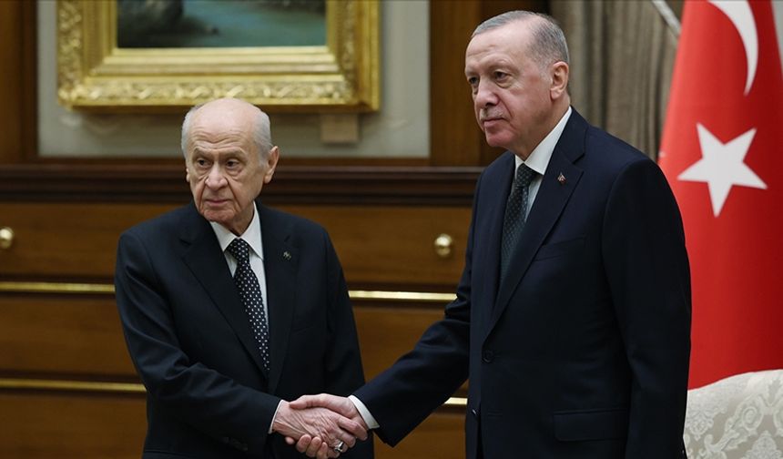 Cumhurbaşkanı Erdoğan, Bahçeli ile telefonda görüştü