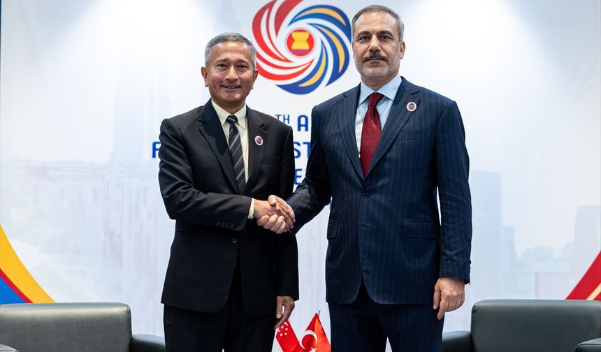 Dışişleri Bakanı Fidan, Malezya Başbakanı Enver İbrahim ile görüştü