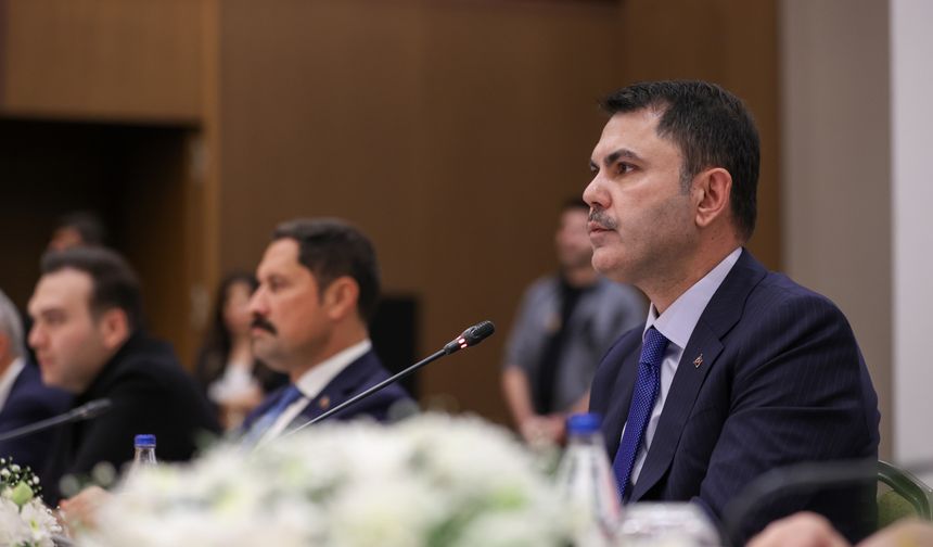 Bakan Kurum Hatay'daki 'Medya Buluşması'nda deprem çalışmalarını anlattı