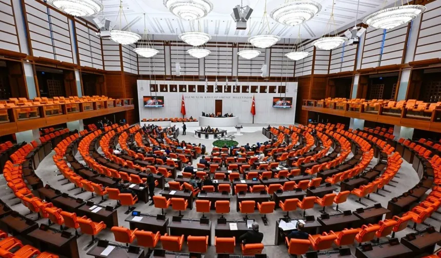 TSK ile ilgili düzenlemeleri de içeren kanun teklifi TBMM'de