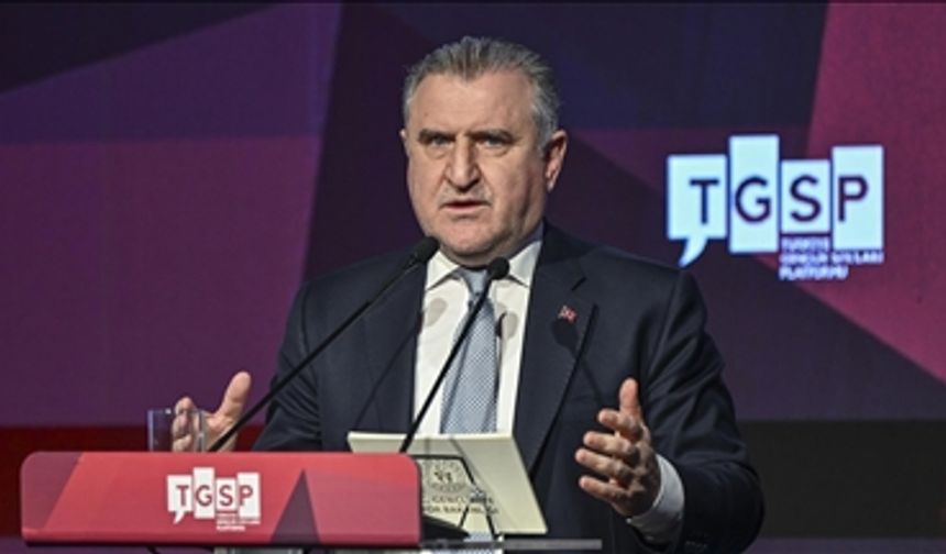 Bakan Bak’tan gençlere güçlü gelecek mesajı