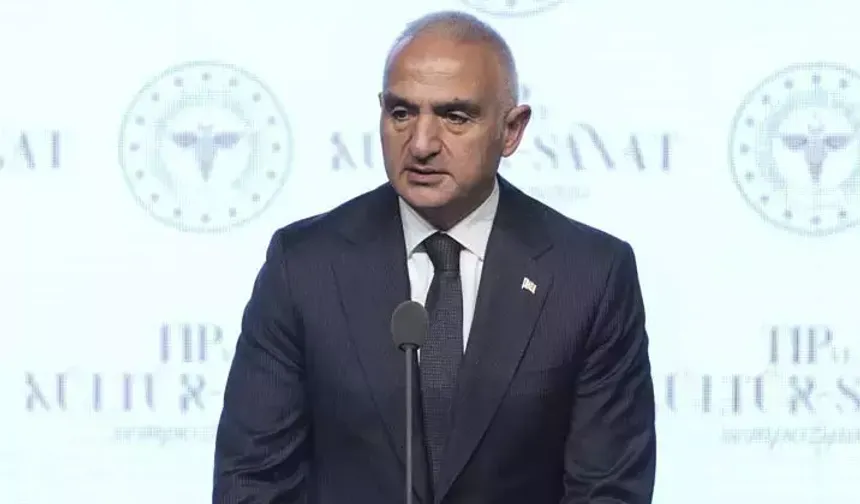 Bakan Ersoy 'Şevki Efendi Mushafı Tanıtım Programı'nda konuştu