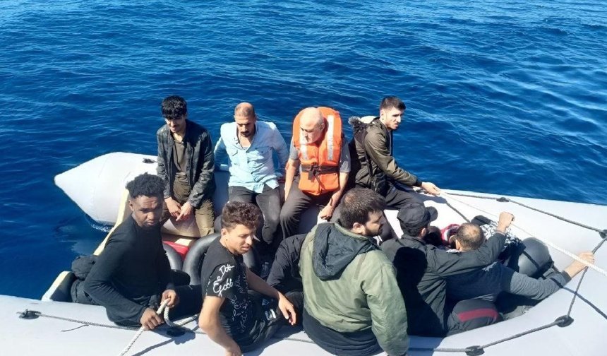 Kırklareli ve Edirne'de 14 göçmen yakalandı