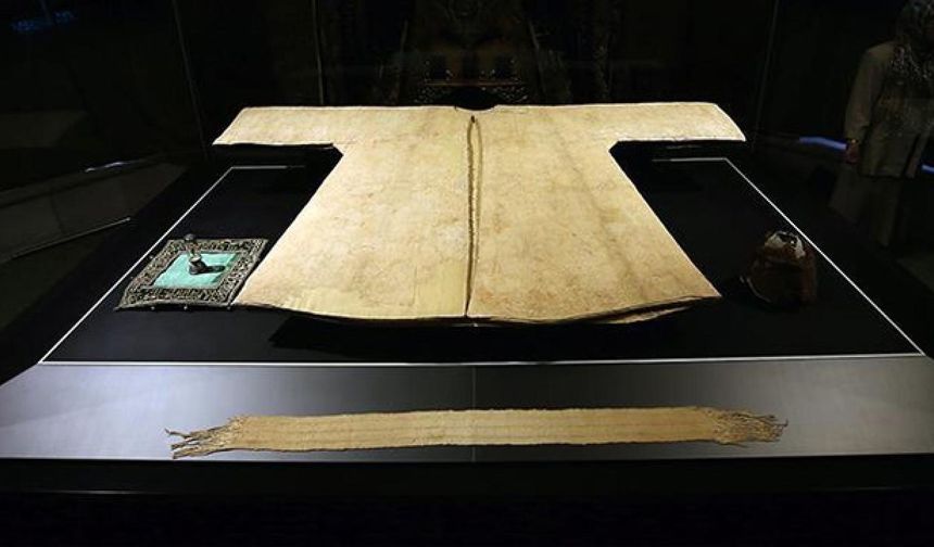 Hazreti Muhammed'in Hırka-i Şerif'i 20 Şubat'ta ziyarete açılacak