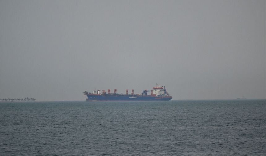 "ABD ve saldırı ortaklarına Hürmüz'den geçme hakkı tanınmayacak"