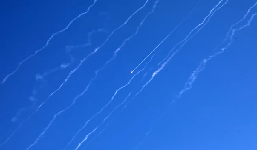 Kudüs semalarında güçlü patlama sesleri duyuldu