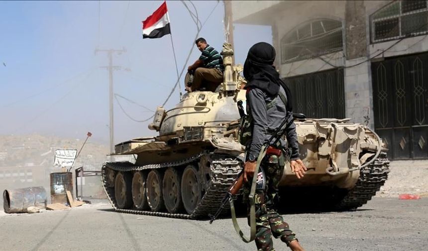 Yemen'de ordu ve Husiler arasındaki çatışma çıktı