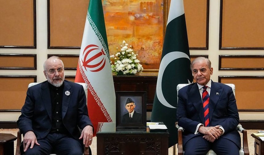 Tahran ile Pakistan arasında mesaj alışverişi sürüyor