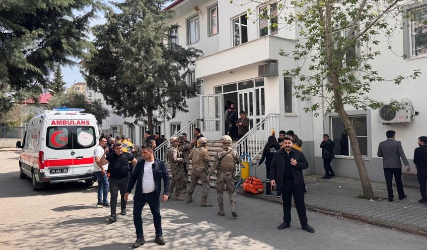 Kahramanmaraş'ta bir okula silahlı saldırı düzenlendi!