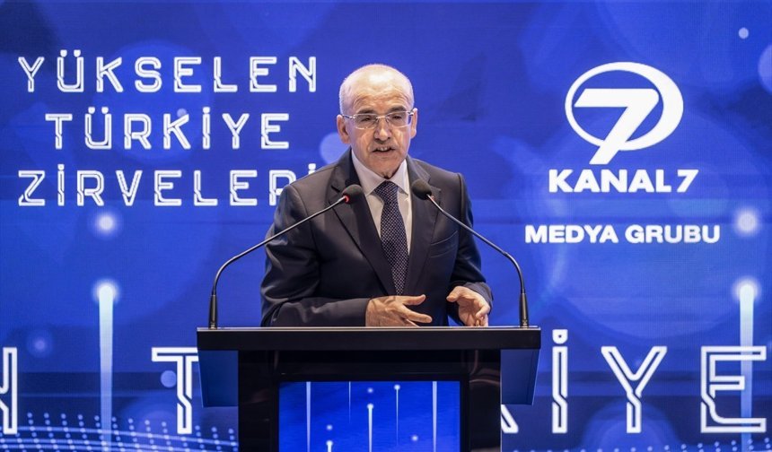 'Bütçe açığı yüzde 5,1'den yüzde 3'ün altına düştü'