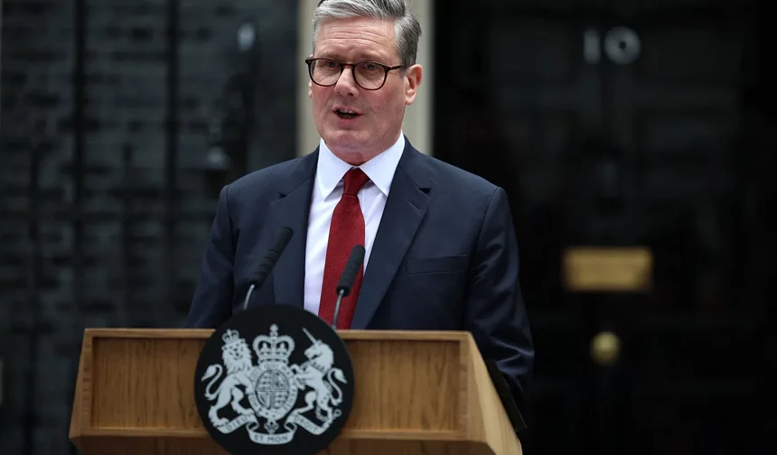 İngiltere Başbakanı Starmer, Körfez turu kapsamında Katar'da