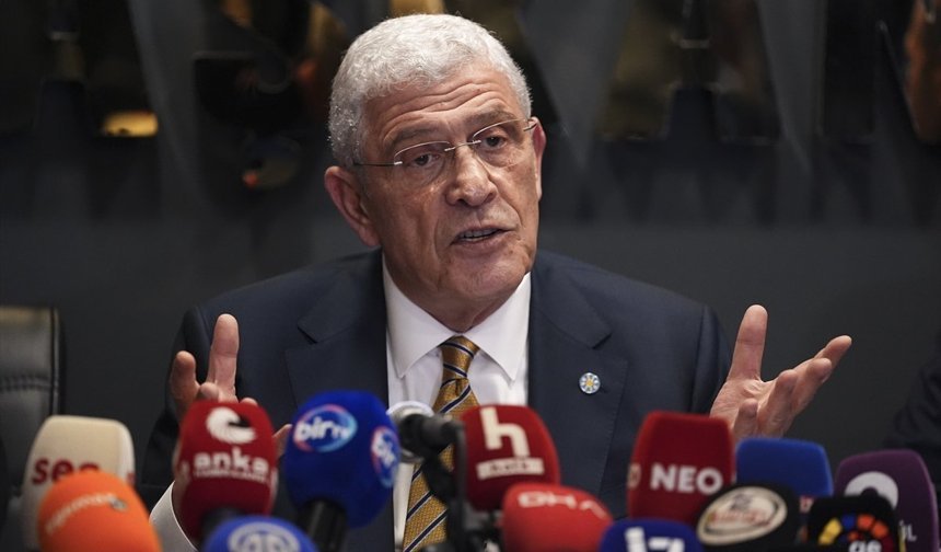 İYİ Parti Genel Başkanı Dervişoğlu, İzmir'de basın toplantısı düzenledi