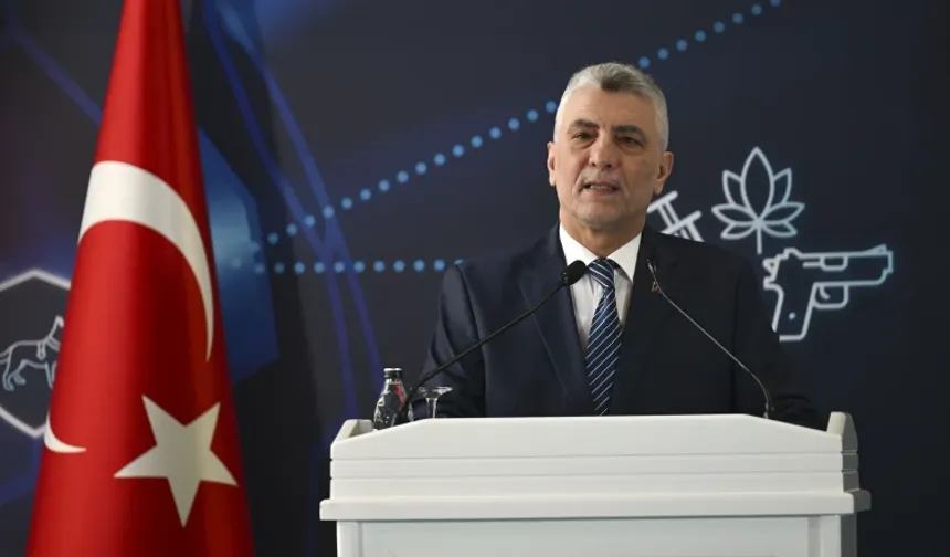 Bakan Bolat İsrail güçlerinin Küresel Sumud Filosu'na saldırısını kınadı