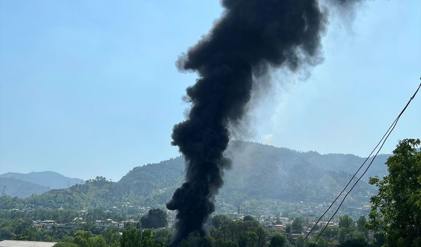 Pakistan'daki helikopter kazasında 22 hayatını kaybetti