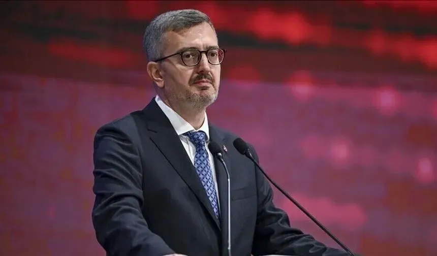 İletişim Başkanı Duran, vefatının 8. yılında Prof. Dr. Fuat Sezgin'i andı