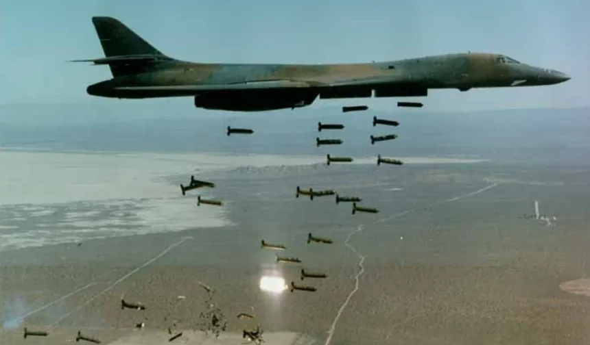Axios: ABD, İran'da yeniden B-1 bombardıman uçakları kullanmaya başladı