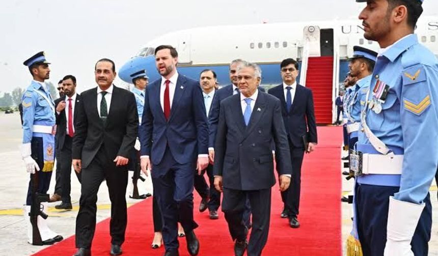Pakistan, ABD ile İran'ı müzakere masasına getirmek için çabalarını sürdürüyor