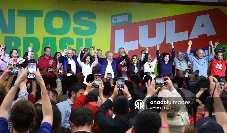 Brezilya'da Lula taraftarları sokaklara akın etti